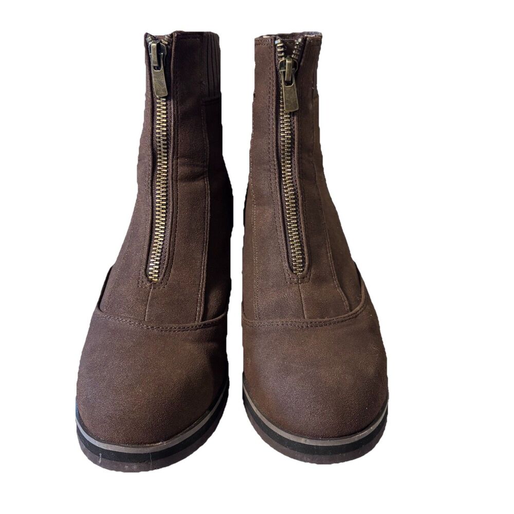 Yellow Box Corado Wedge Brown Ankle Booties with zipper closure in front 7.5